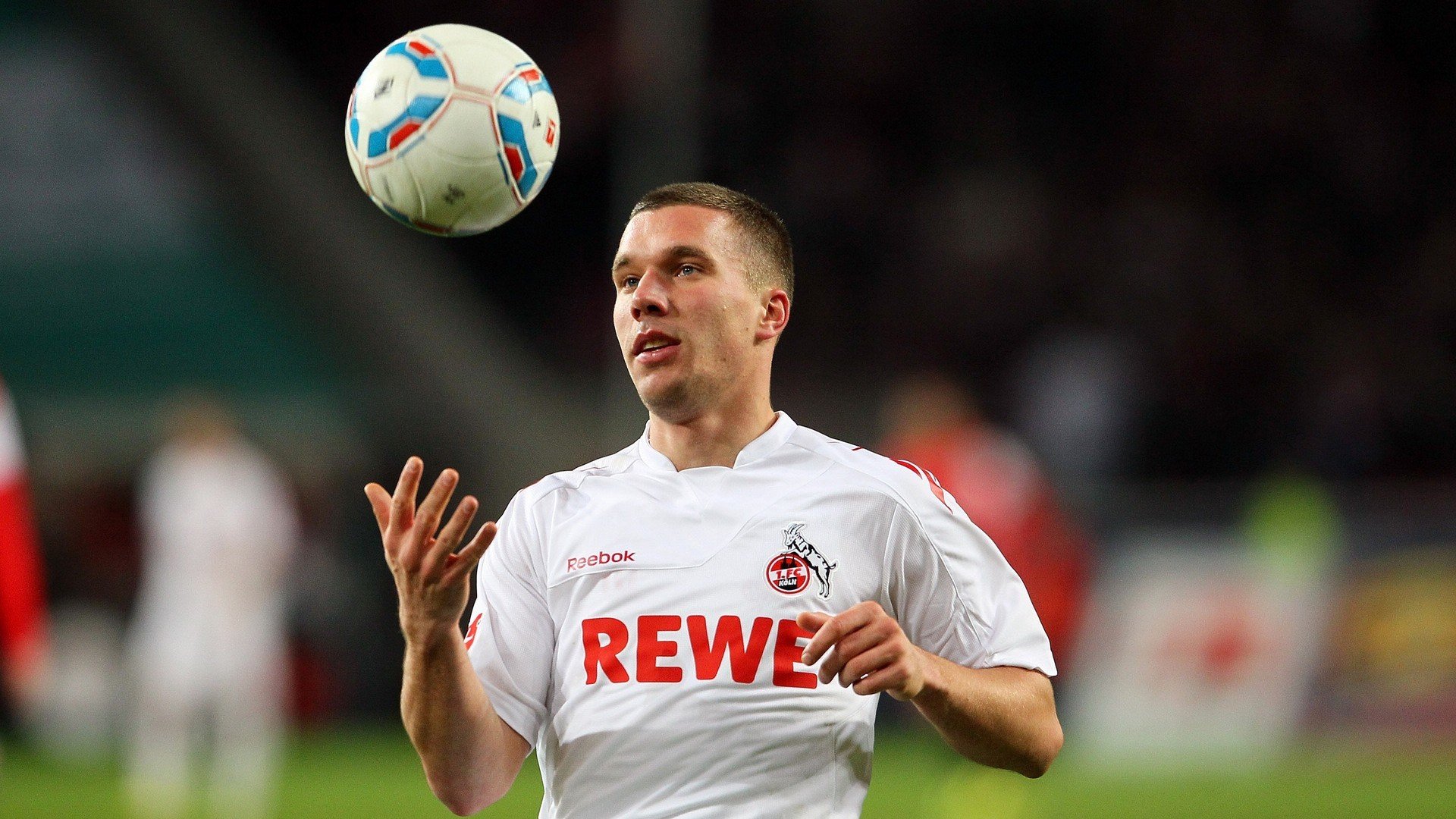 英超：纽卡斯尔2-2战平利物浦，攻防两端精彩纷呈，纽卡斯尔对利物浦比赛结果